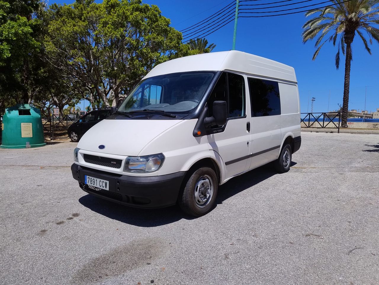 Foto Ford Transit  Minibus y Kombi 2