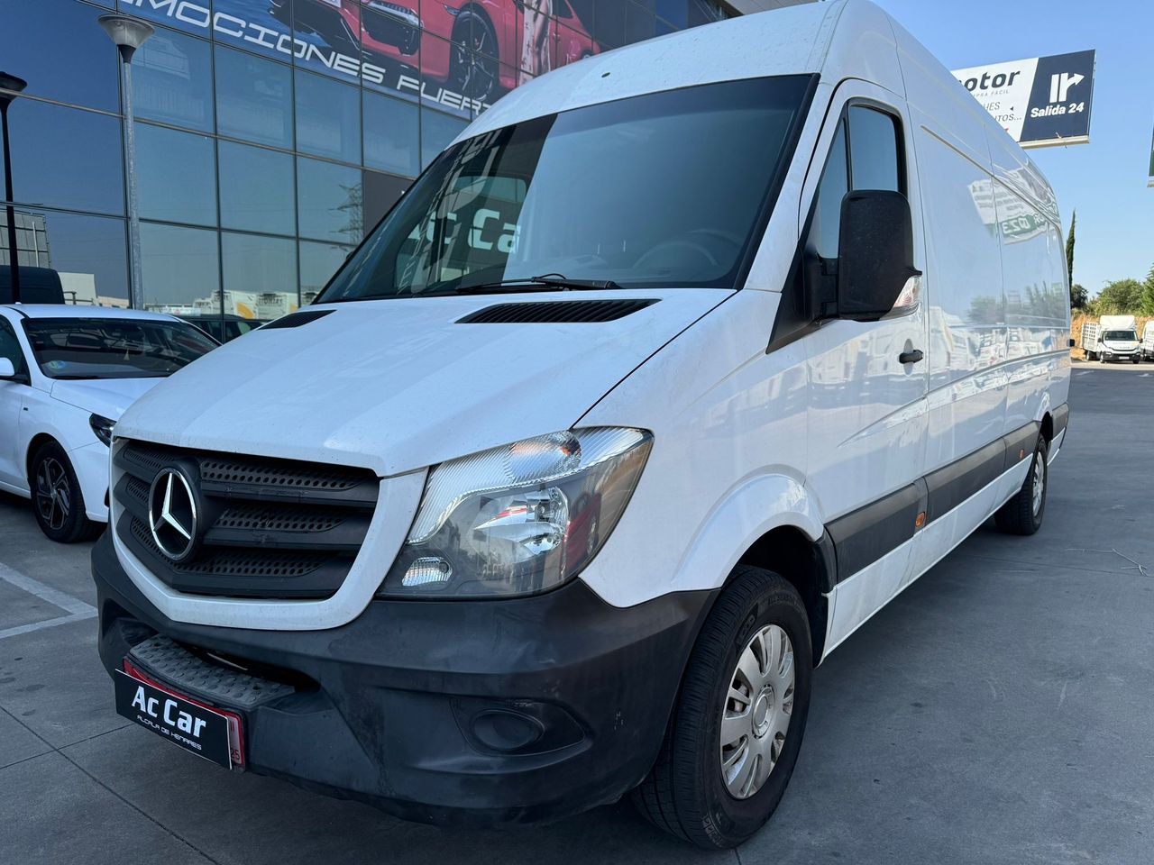 Foto Mercedes-Benz Sprinter 2