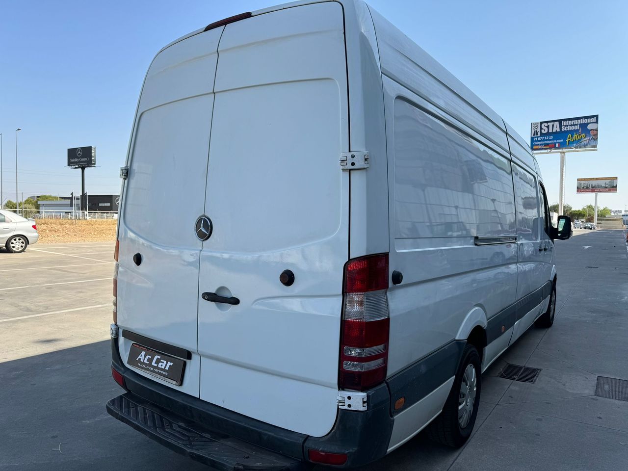 Foto Mercedes-Benz Sprinter 9