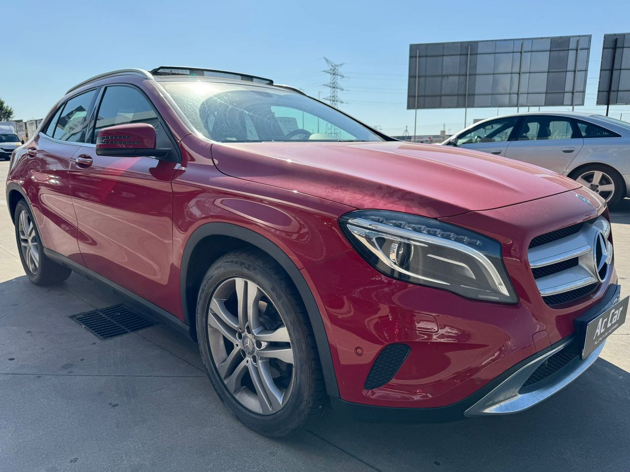 Foto Mercedes-Benz Clase GLA 12