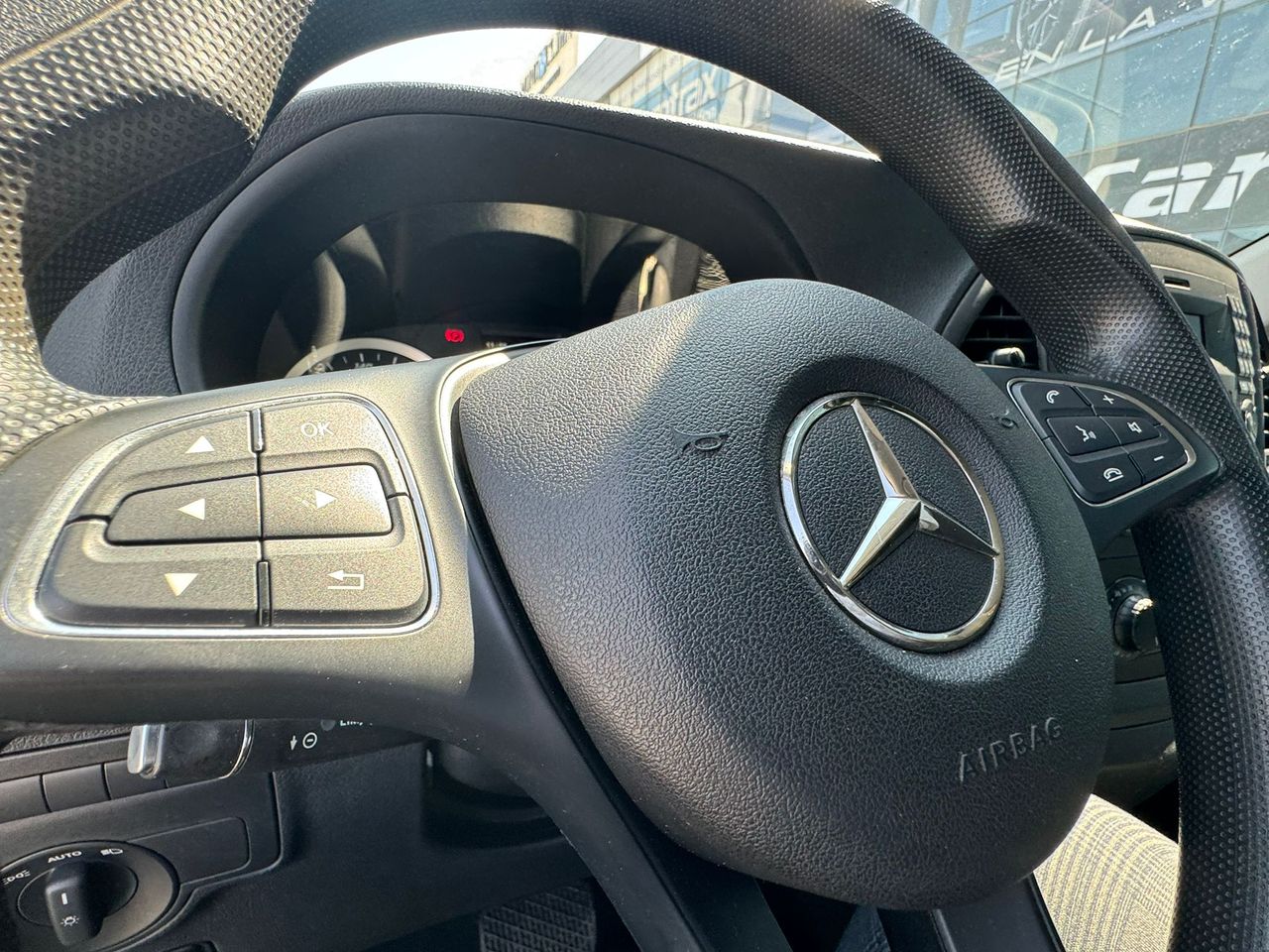 Foto Mercedes-Benz Vito 21