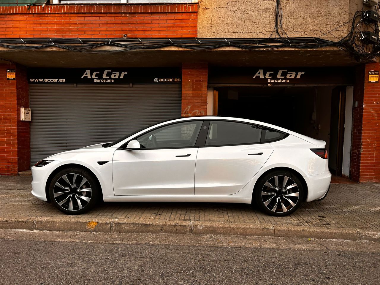 Foto Tesla Model 3 1