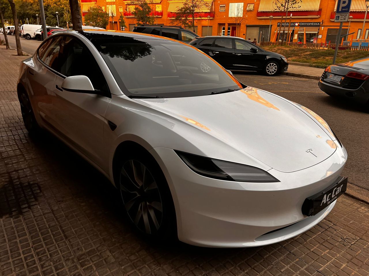 Foto Tesla Model 3 11