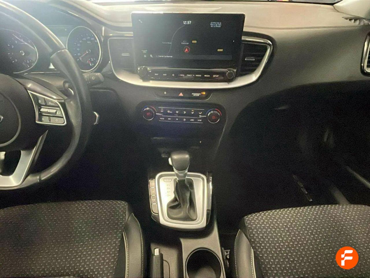 Foto Kia Ceed 10