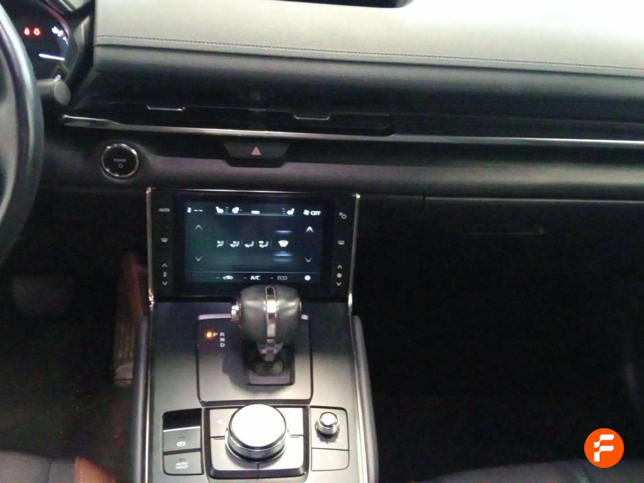 Foto Mazda MX-30 11