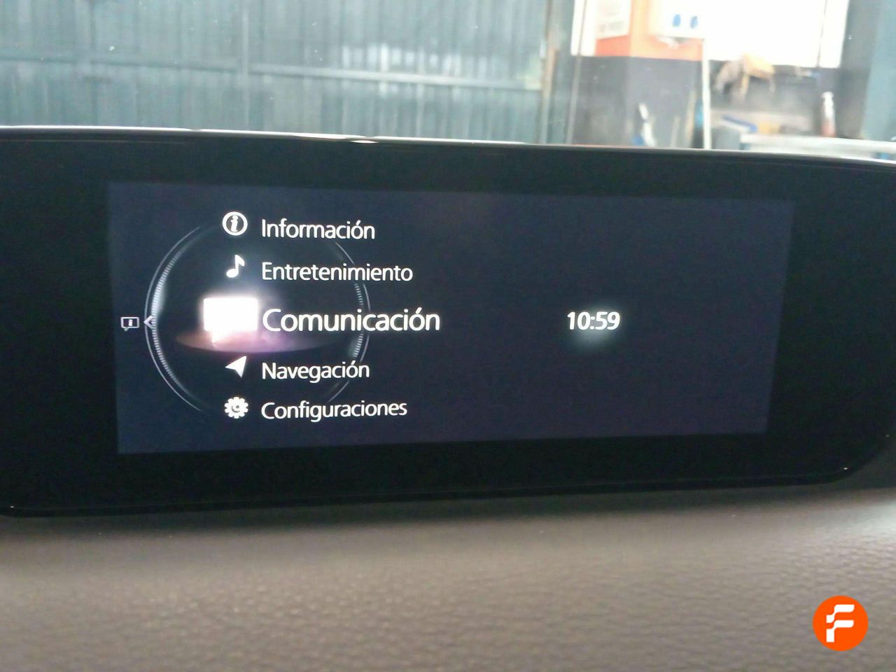 Foto Mazda MX-30 23