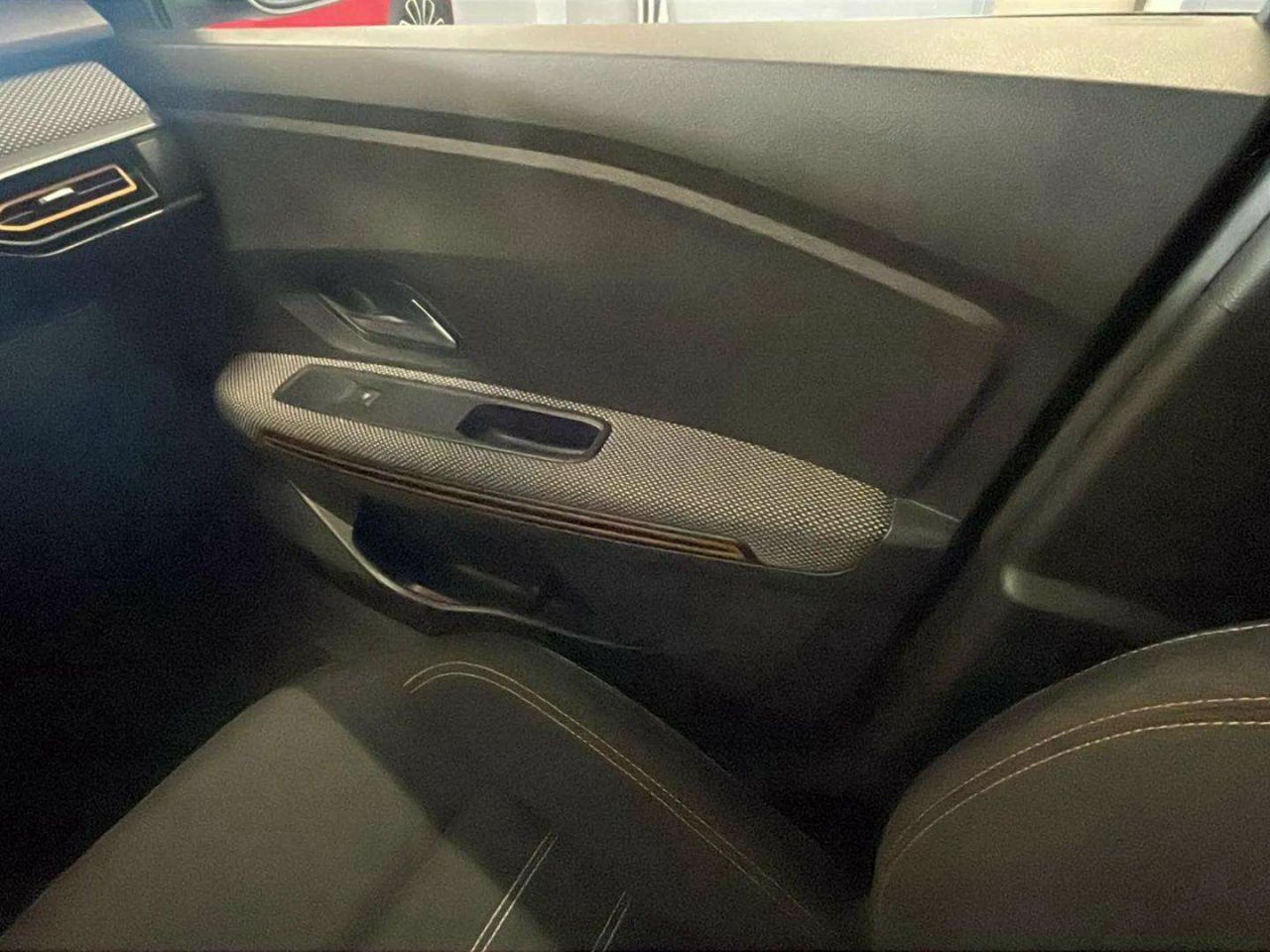 Foto Dacia Sandero 23
