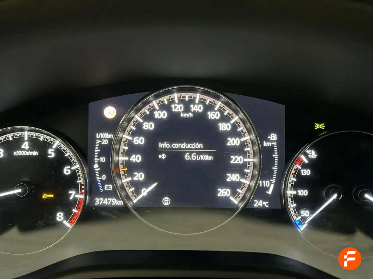 Foto Mazda CX-30 13