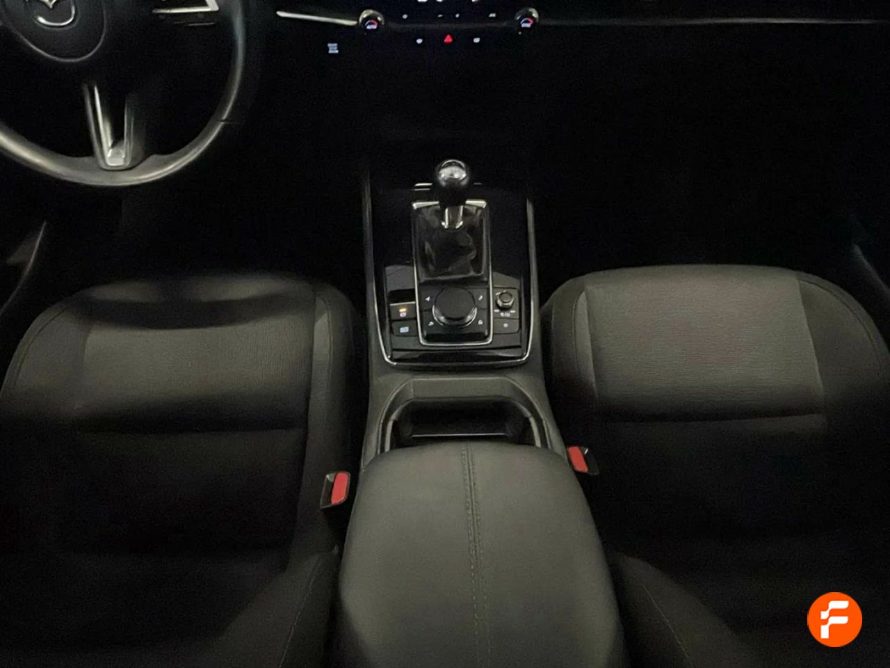 Foto Mazda CX-30 24