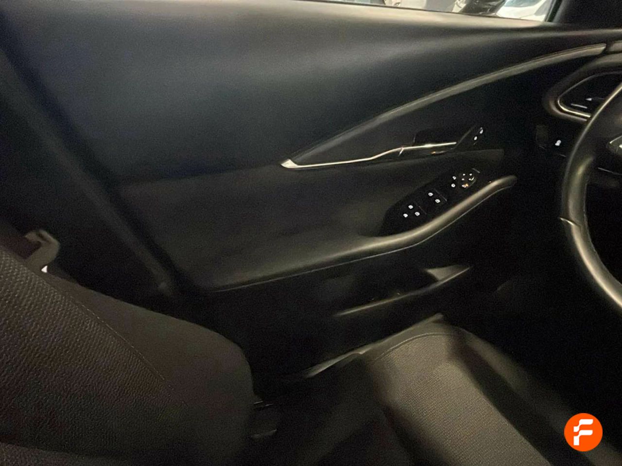 Foto Mazda CX-30 25