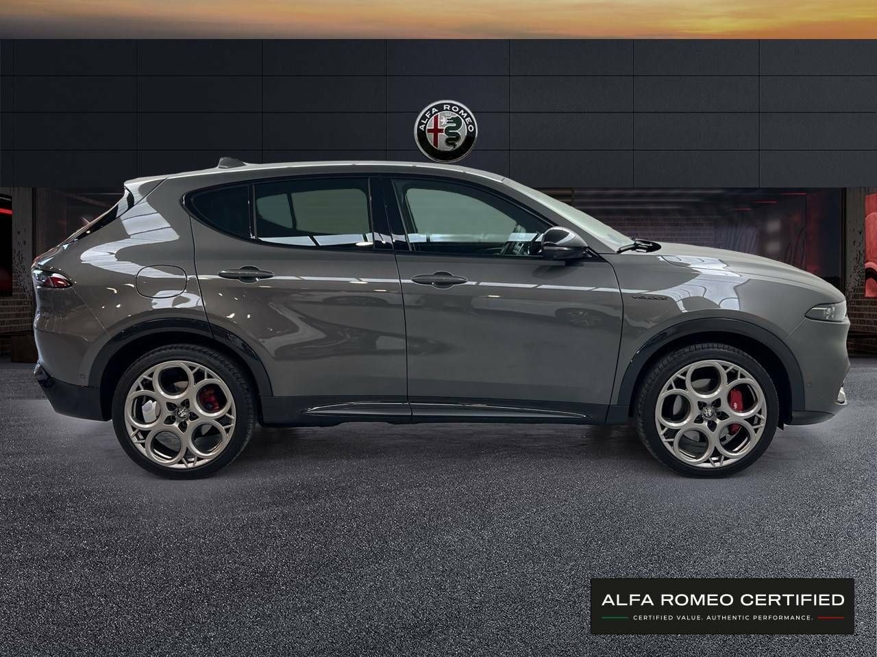 Foto Alfa Romeo Tonale 4