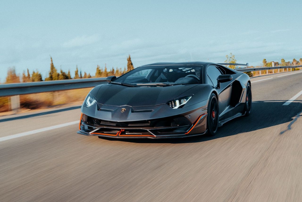 Foto Lamborghini Aventador 1