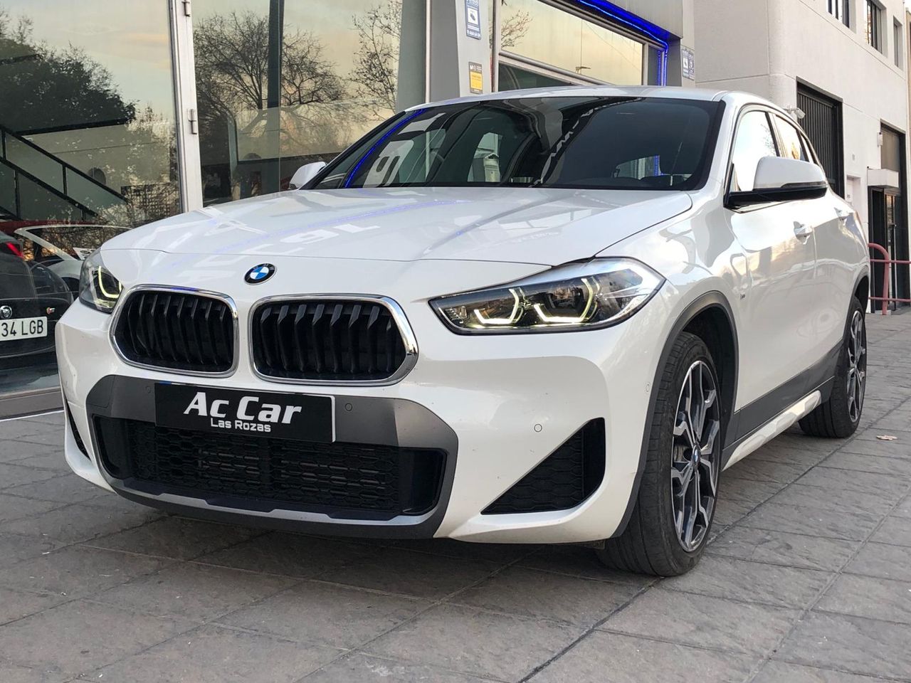 Foto BMW X2 4