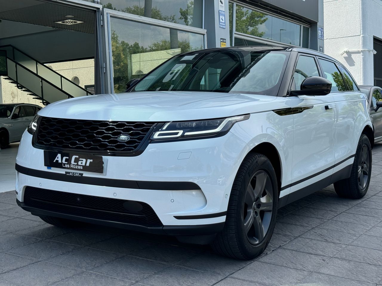 Foto Land-Rover Range Rover Velar 2