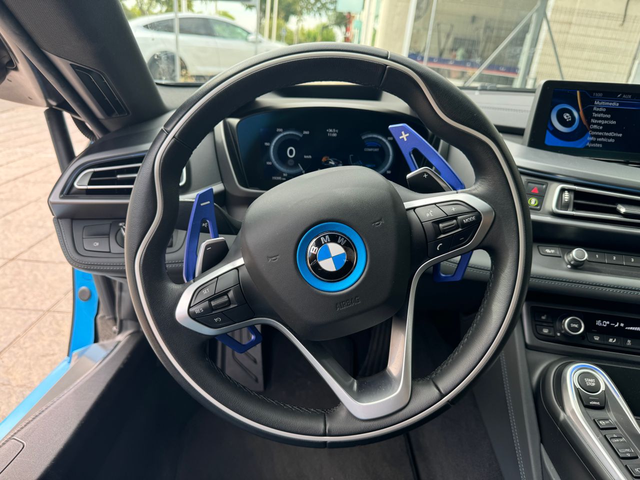 Foto BMW i8 10