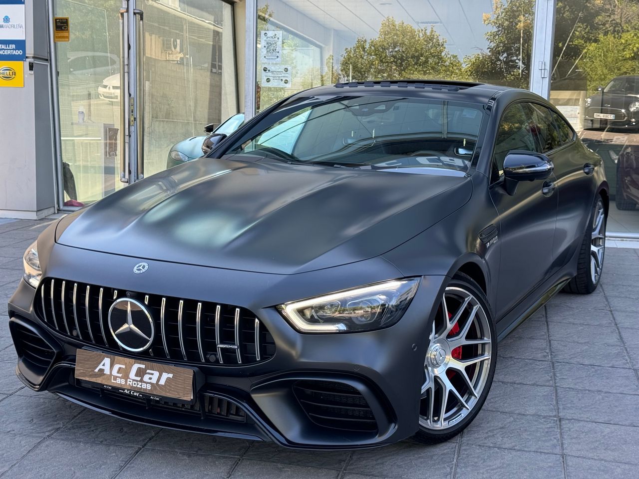 Foto Mercedes-Benz AMG GT 54