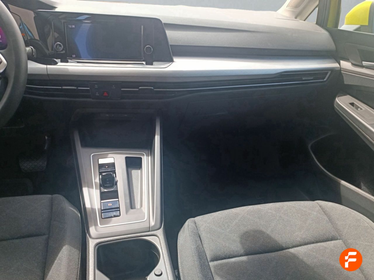 Foto Volkswagen Golf 13