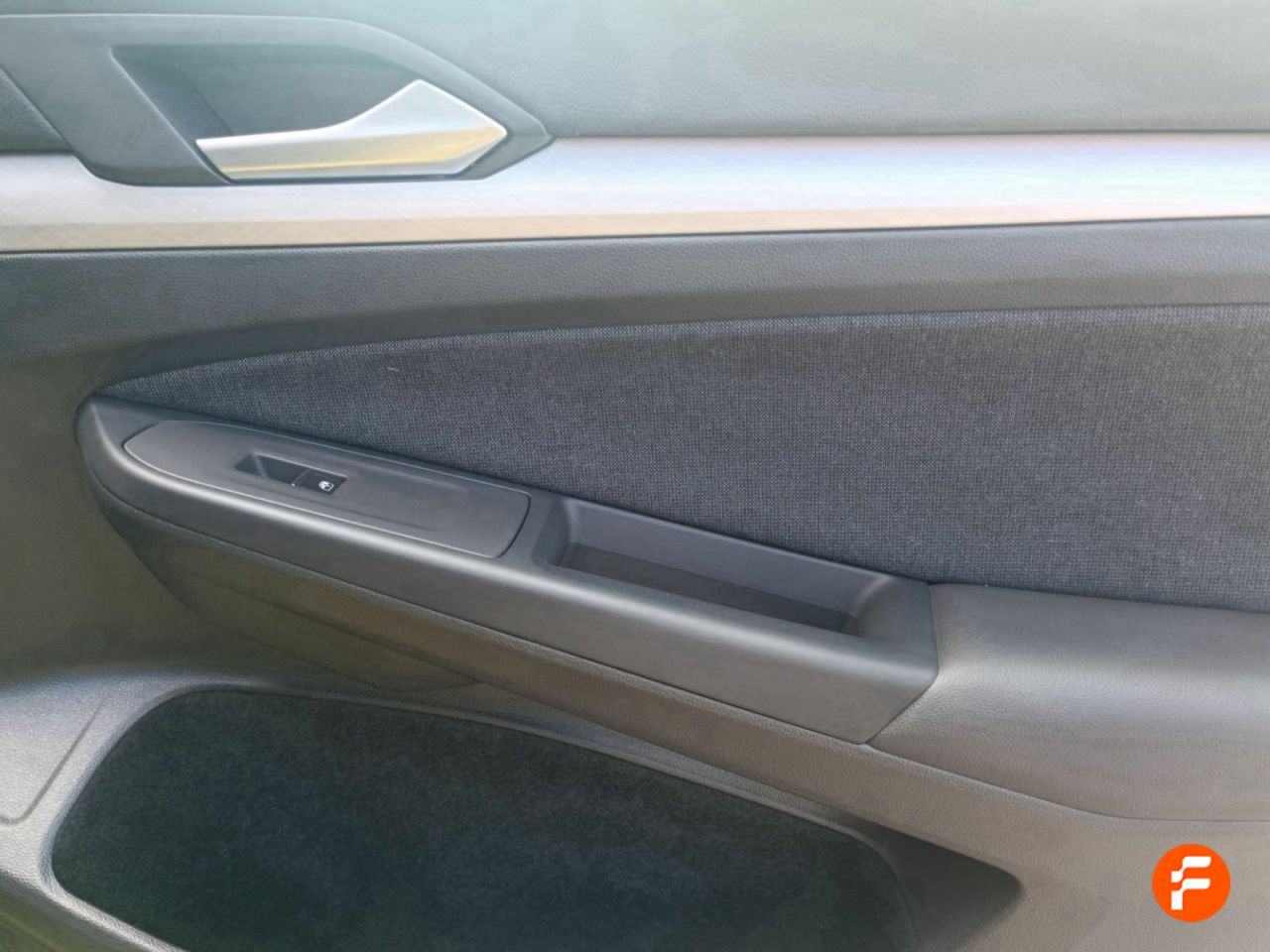 Foto Volkswagen Golf 18