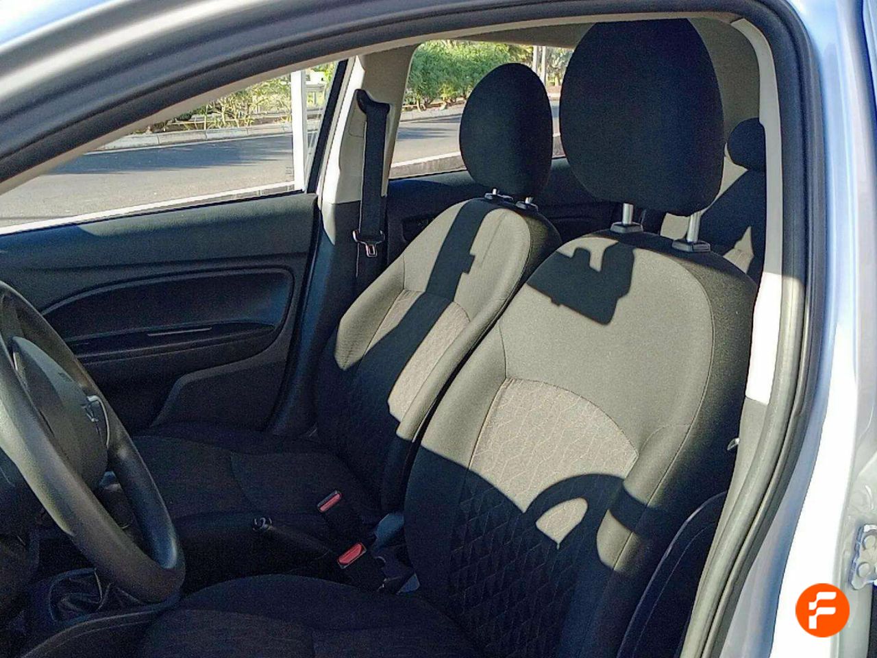 Foto Mitsubishi Space Star 16