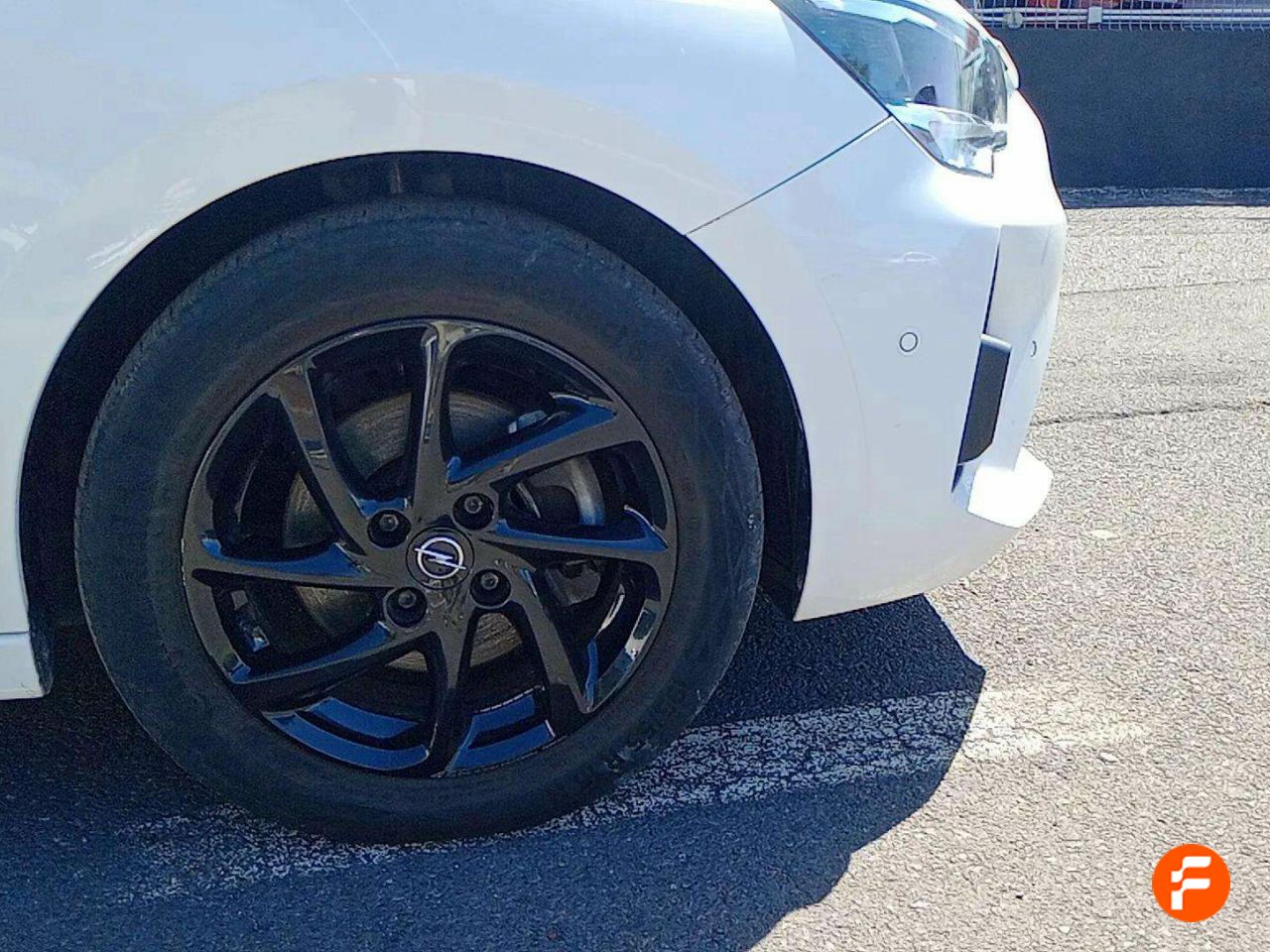 Foto Opel Corsa 16