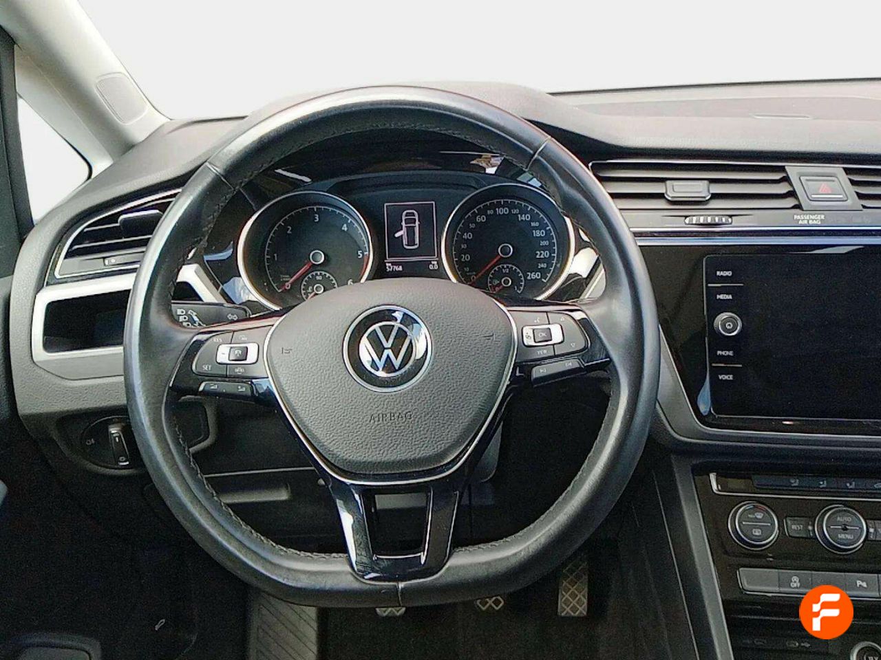 Foto Volkswagen Touran 10