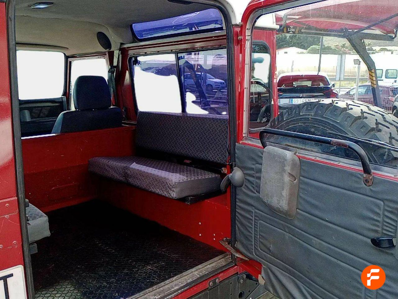 Foto Land-Rover Defender 5