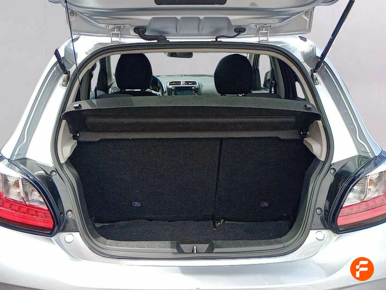 Foto Mitsubishi Space Star 7