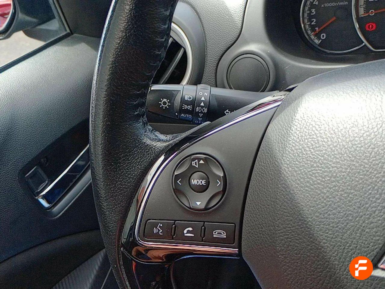 Foto Mitsubishi Space Star 18