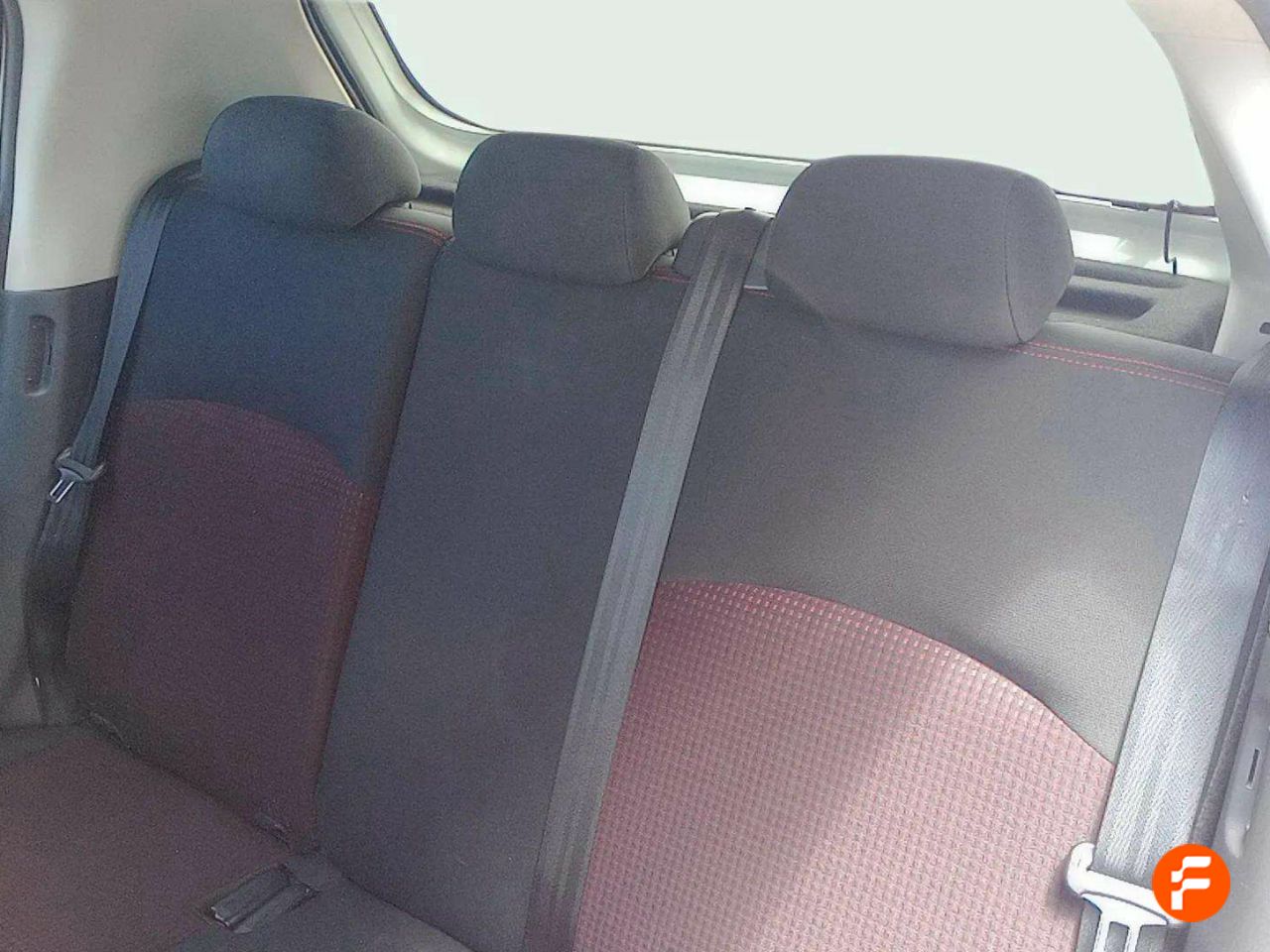 Foto Mitsubishi Space Star 14