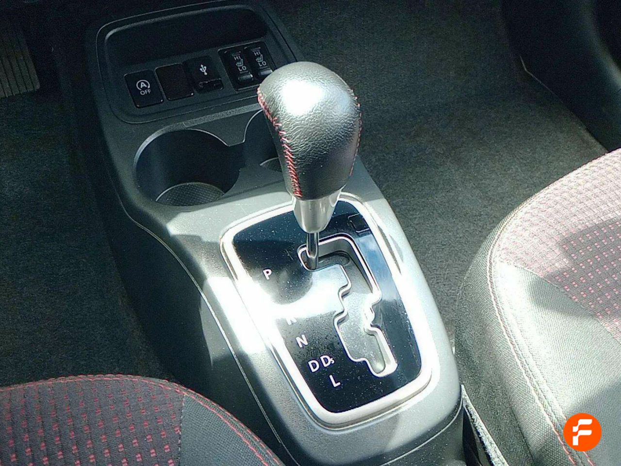 Foto Mitsubishi Space Star 16