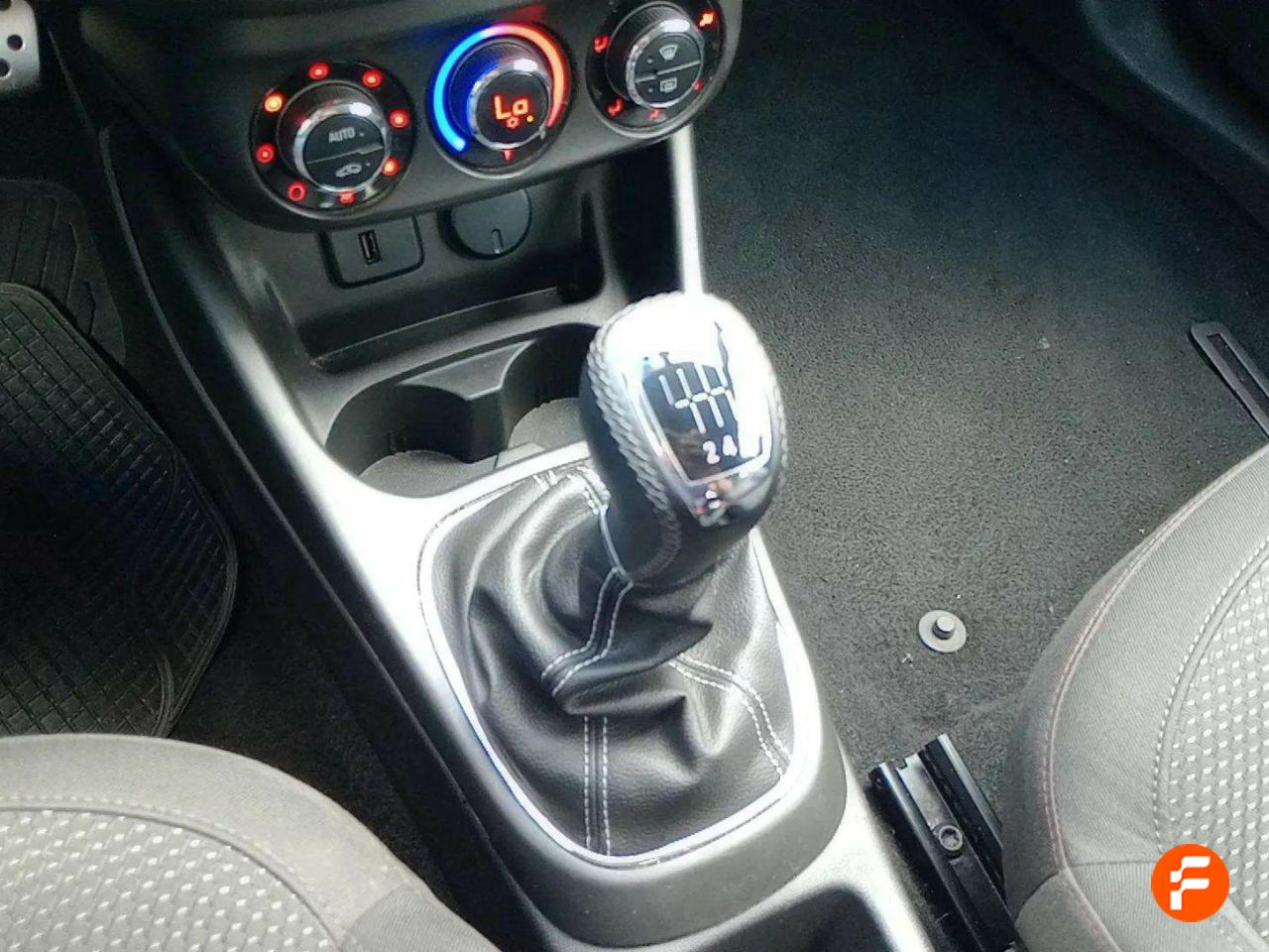 Foto Opel Corsa 15