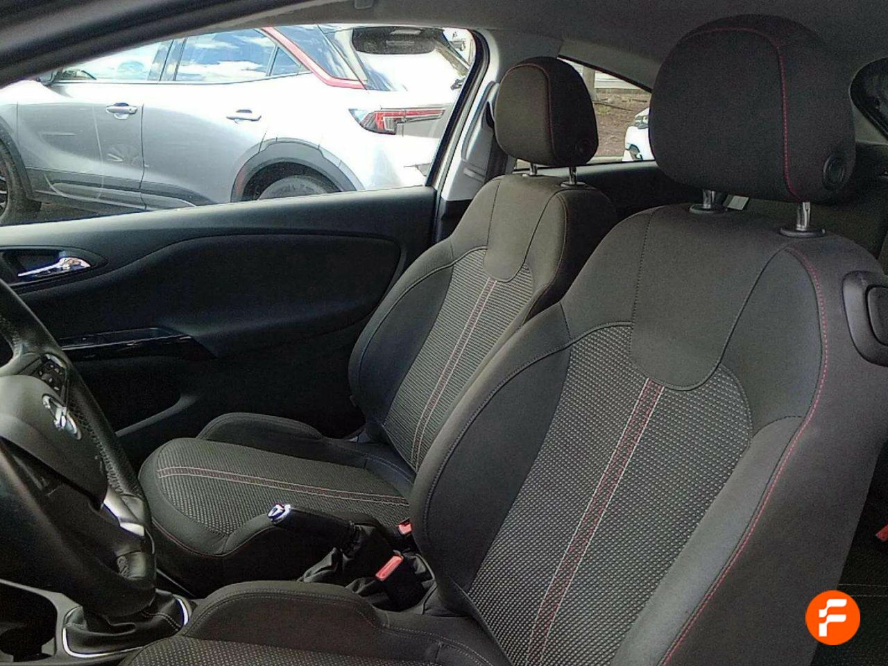 Foto Opel Corsa 16