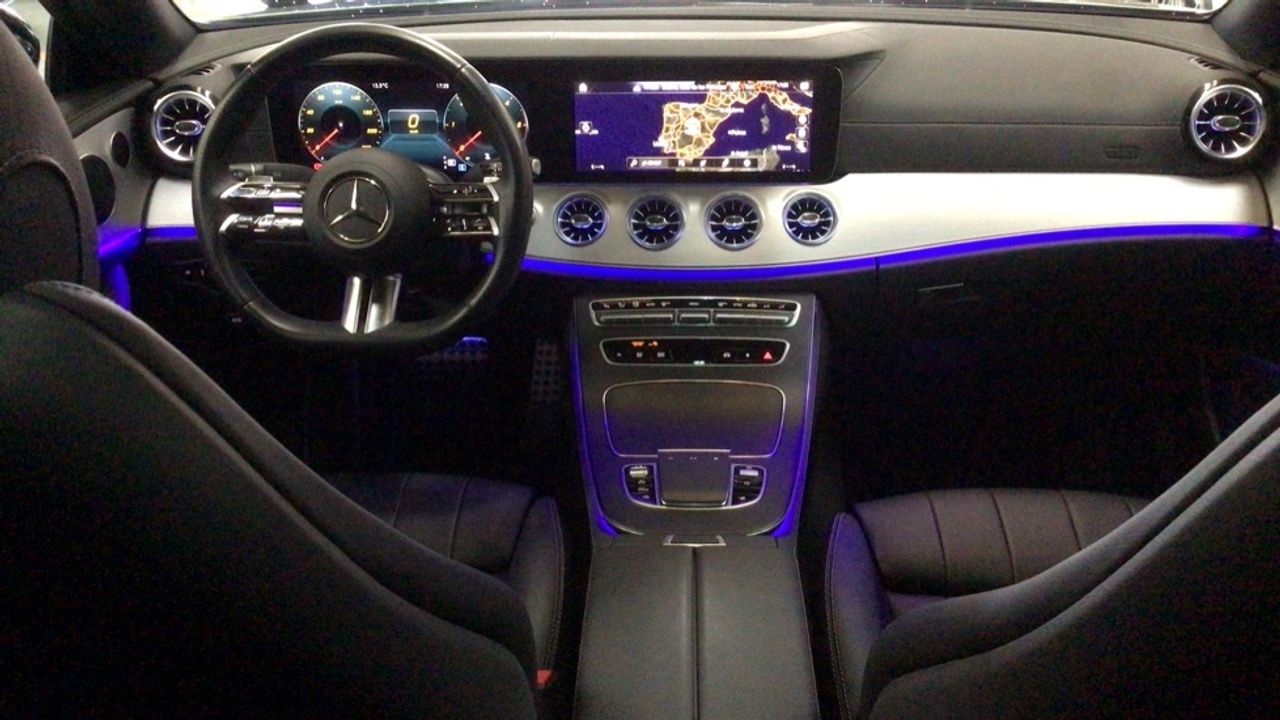Foto Mercedes-Benz Clase E 8