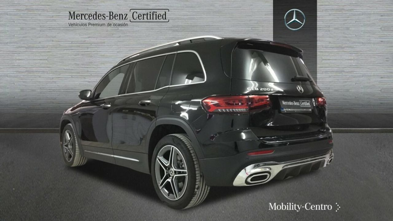 Foto Mercedes-Benz Clase GLB 4