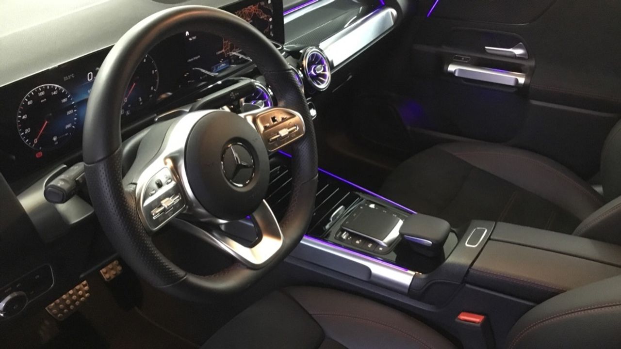 Foto Mercedes-Benz Clase GLB 6