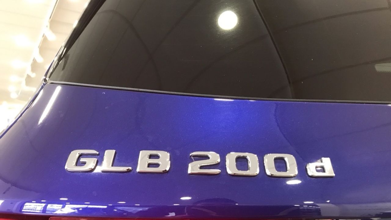 Foto Mercedes-Benz Clase GLB 12