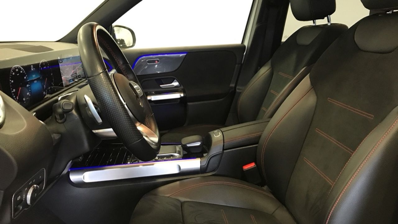 Foto Mercedes-Benz Clase GLB 7