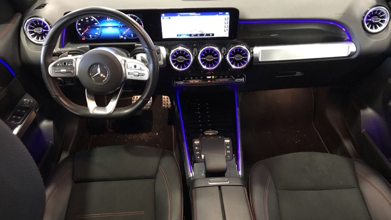 Foto Mercedes-Benz Clase GLB 8