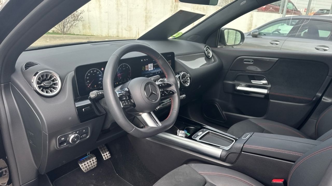 Foto Mercedes-Benz Clase GLA 6