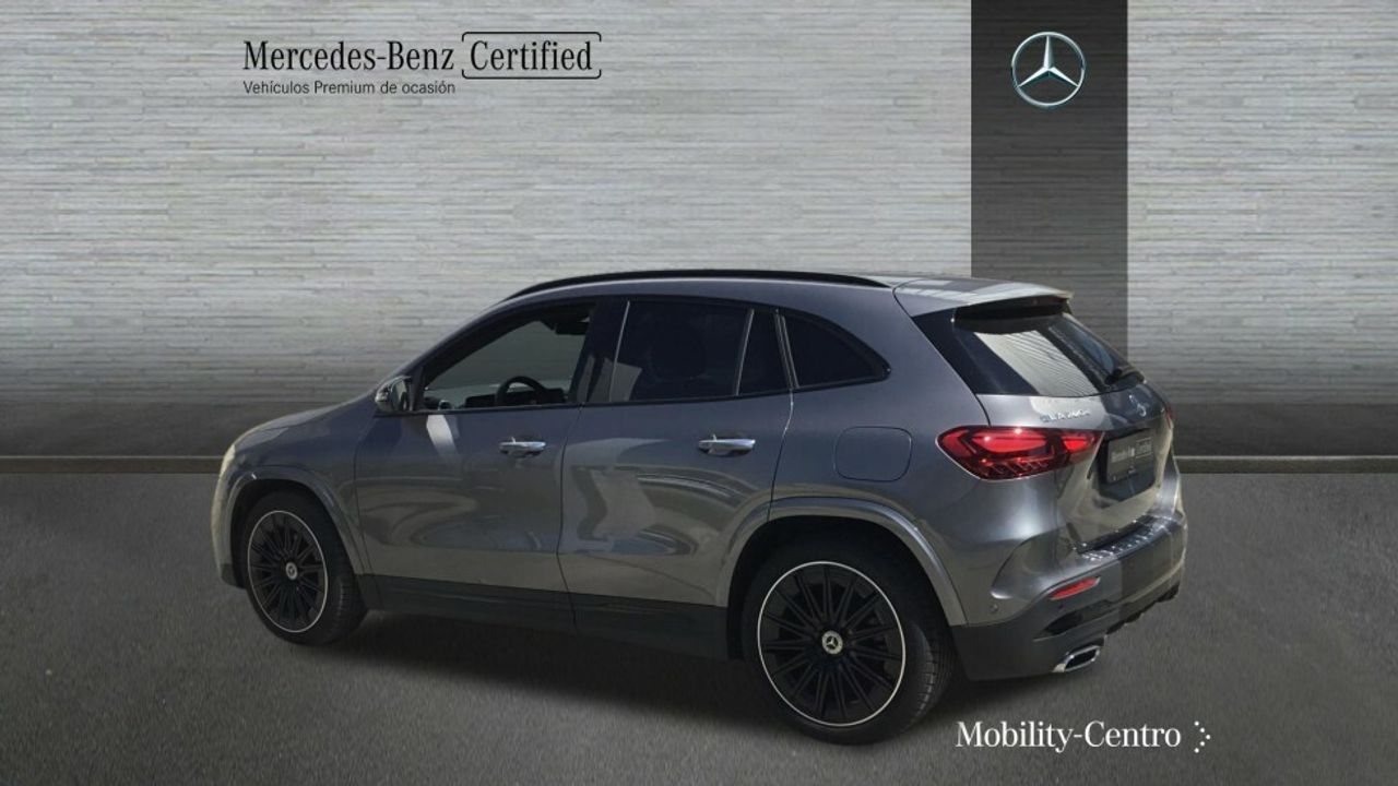 Foto Mercedes-Benz Clase GLA 4
