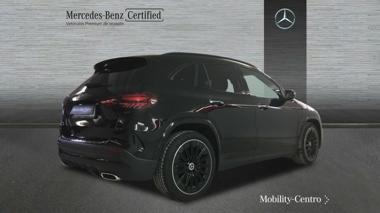 Foto Mercedes-Benz Clase GLA 2