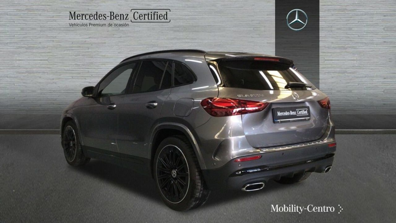 Foto Mercedes-Benz Clase GLA 4