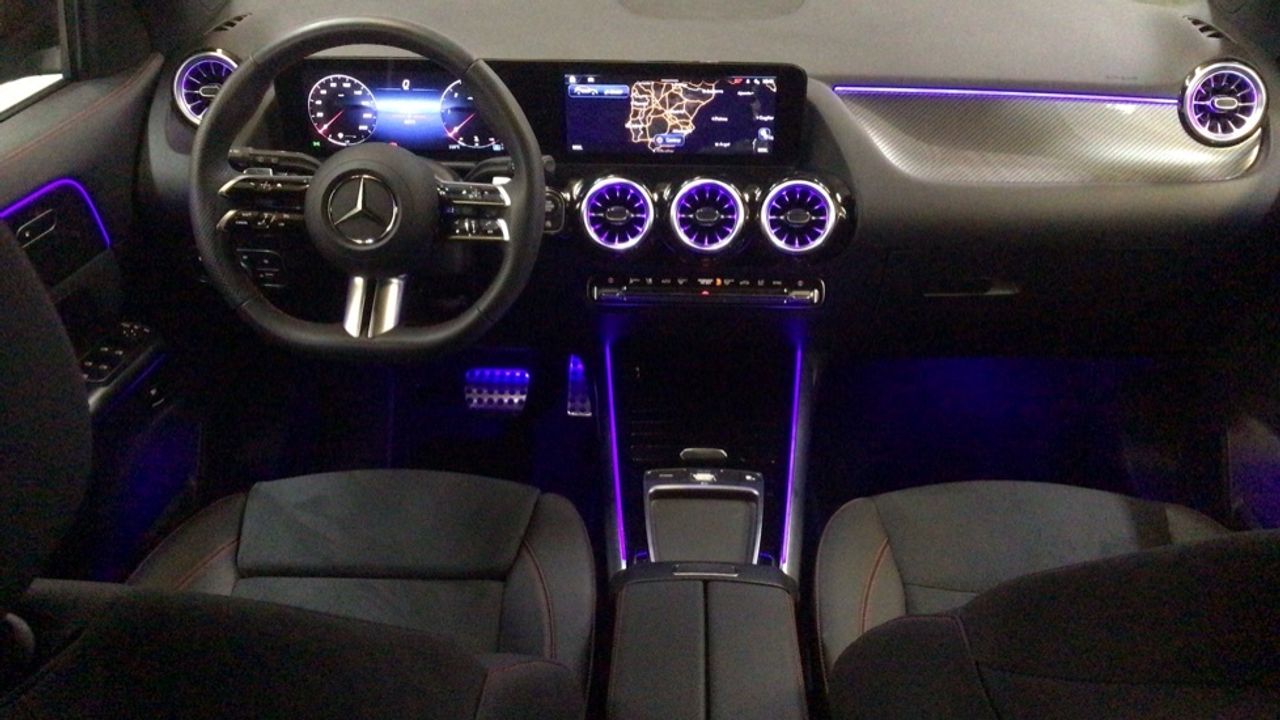 Foto Mercedes-Benz Clase GLA 8