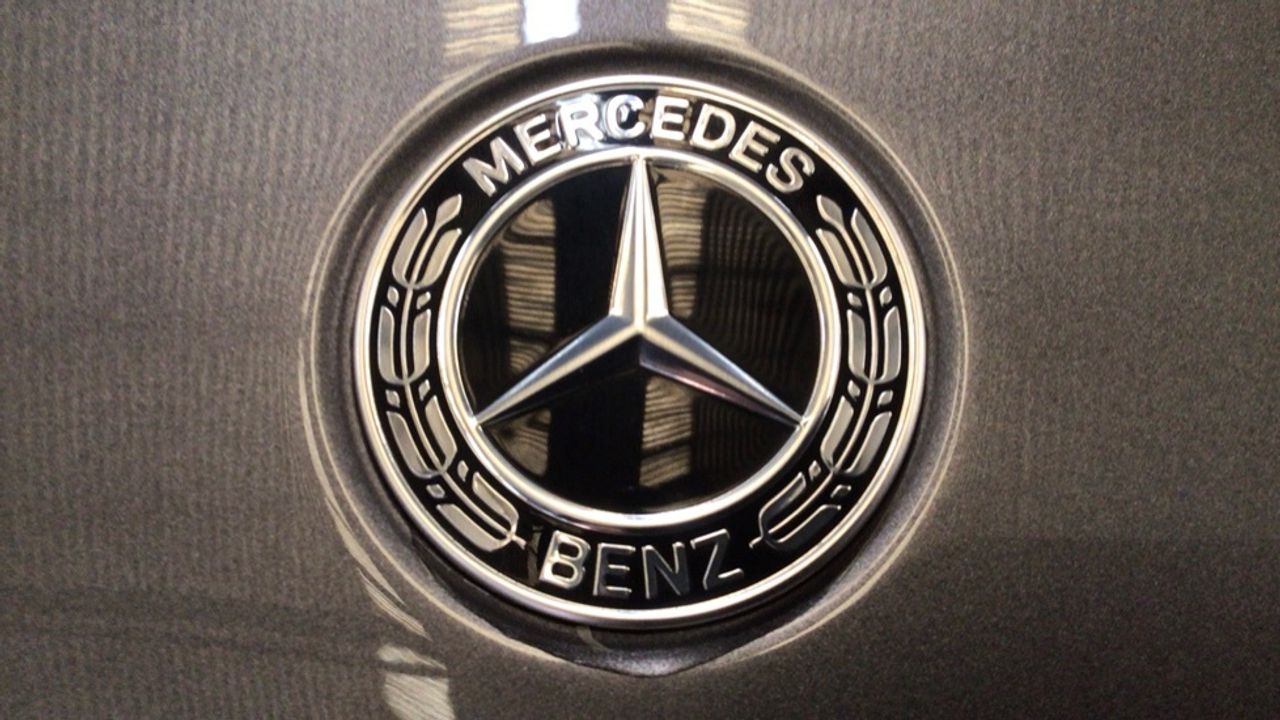 Foto Mercedes-Benz Clase GLA 13