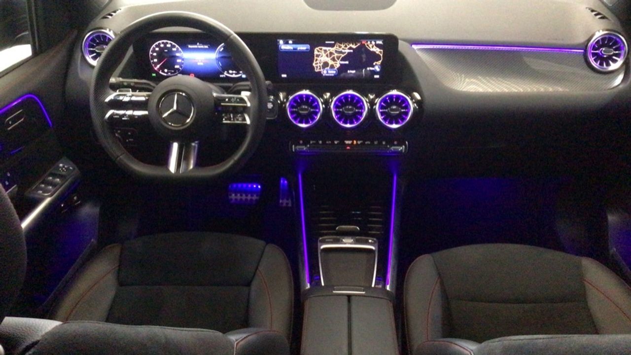 Foto Mercedes-Benz Clase B 8