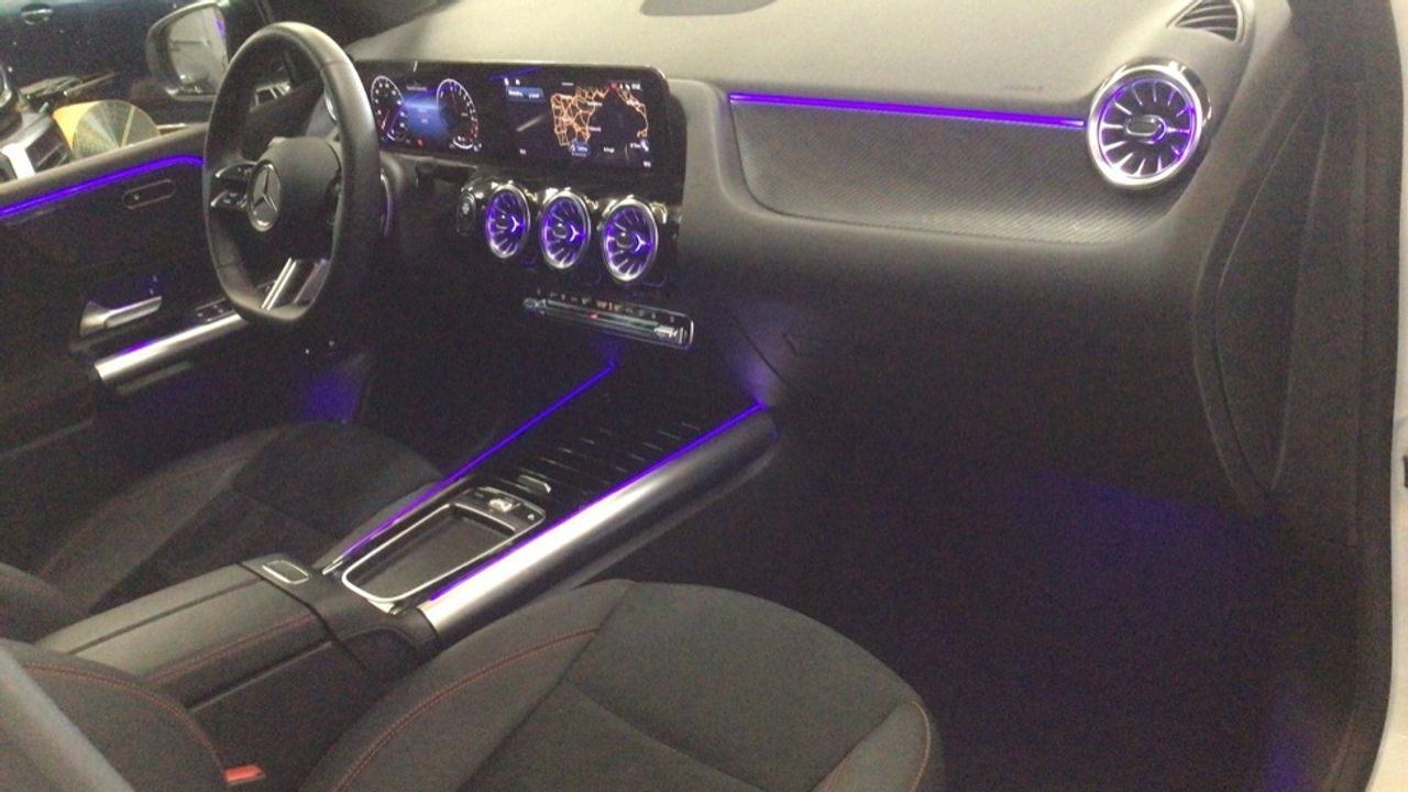 Foto Mercedes-Benz Clase B 10