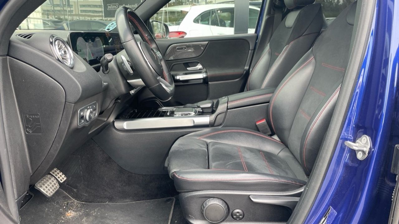 Foto Mercedes-Benz Clase GLB 7