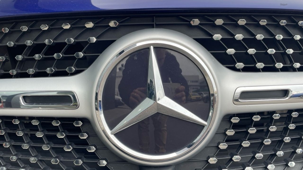 Foto Mercedes-Benz Clase GLB 14