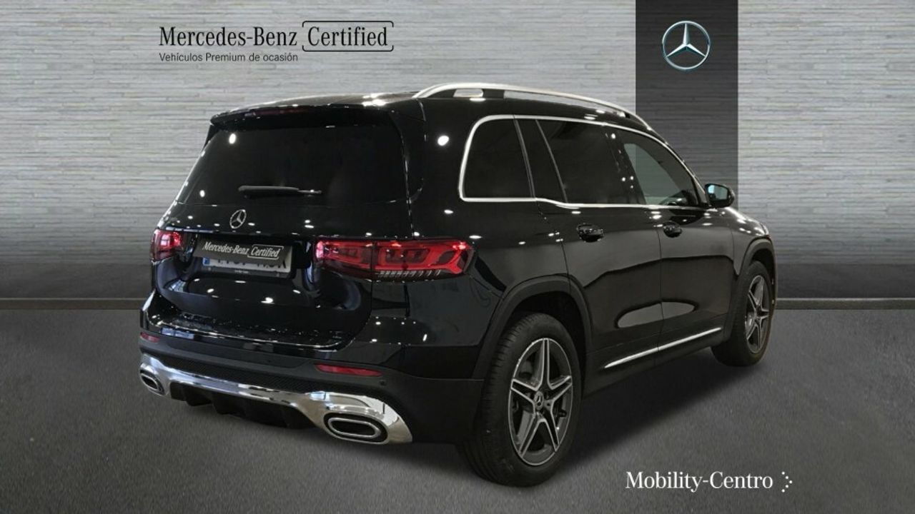 Foto Mercedes-Benz Clase GLB 2