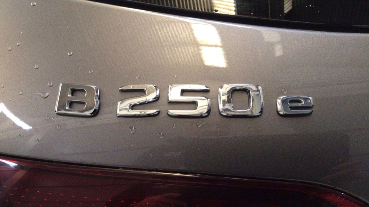 Foto Mercedes-Benz Clase B 12